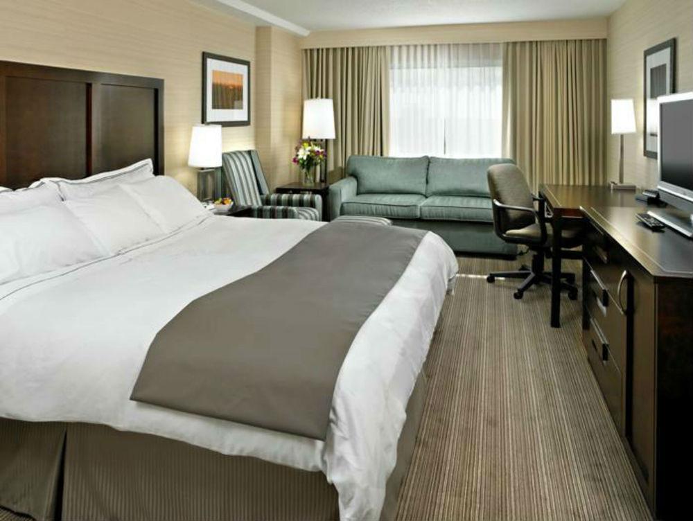 Delta Hotels By Marriott Saskatoon Downtown Exterior foto